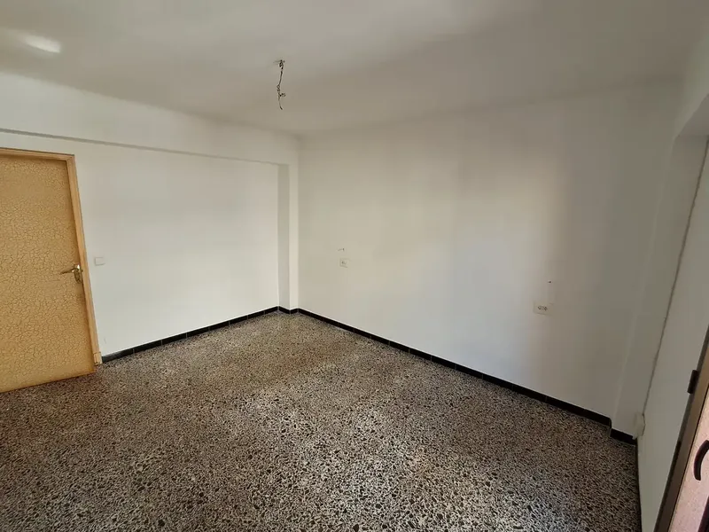 AMPLIO PISO EN ZONA SANTA CATALINA — photo 10