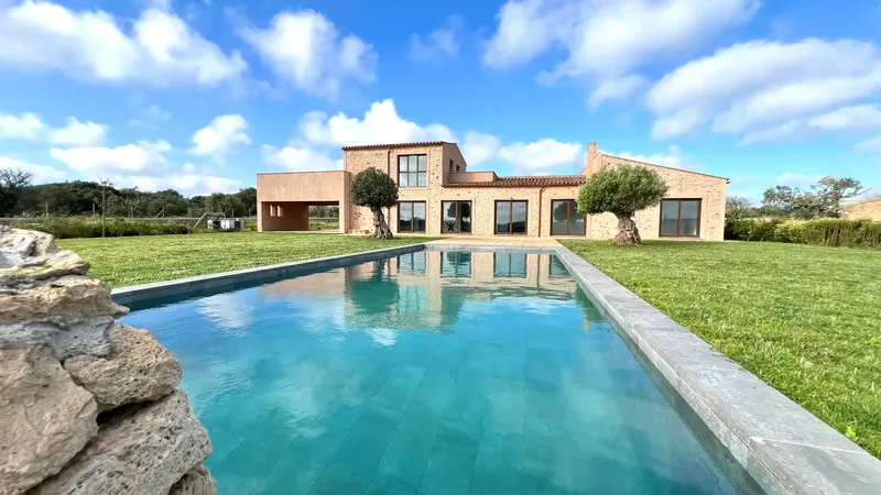 Rustic Estate for Sale in Santany - A Jewel in Nature — photo 1