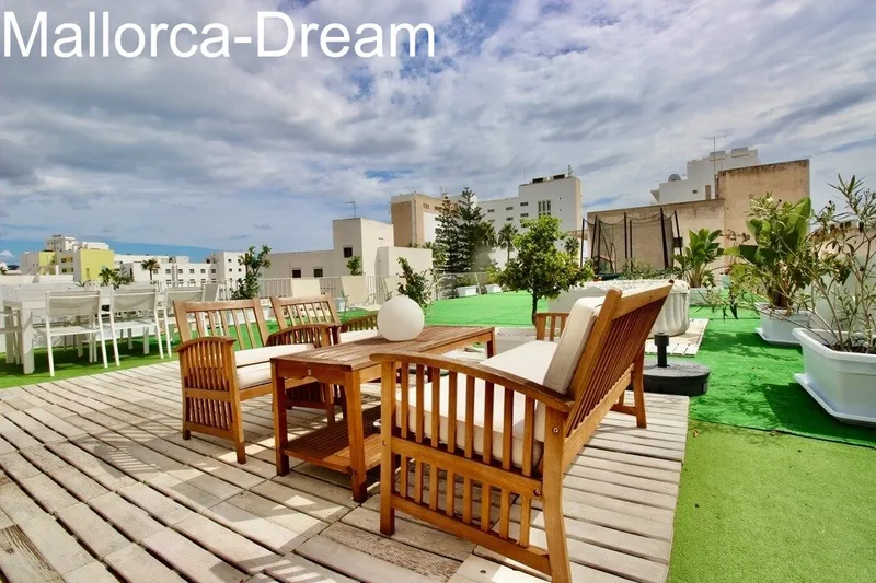 Cala Millor: Modernised penthouse flat close to the beach with 180 m2 mega terrace and sea view — photo 6