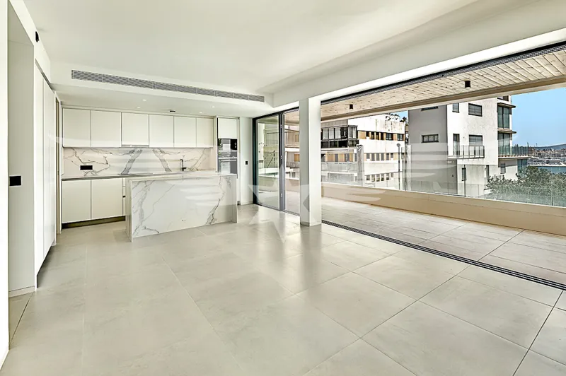 Palma: Modern apartment with garden and harbor view — photo 3