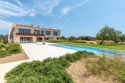 Ses Salines, Exclusive newly built finca in Ses Salines with a pool and magnificent panoramic views all the way to Cabrera — photo 4