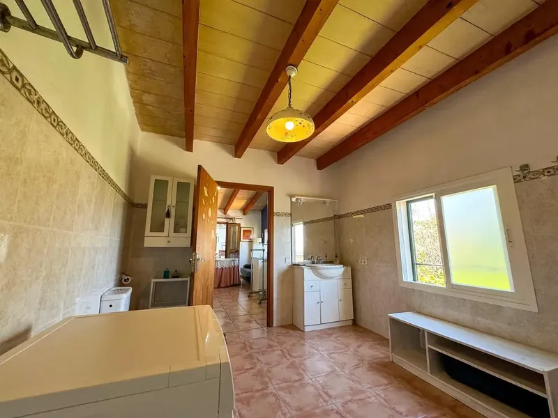 Discover your new home in the charming village of Selva, in the Balearic Islands! This bright 90 m² apartment is perfect for those seeking — photo 8