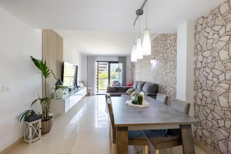 Discover this magnificent penthouse in one of the most sought-after residential areas of Inca: Son Amonda, a quiet, family-friendly and — photo 5