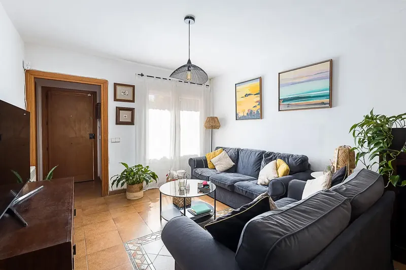 We present this magnificent townhouse located in the quiet and sought-after neighborhood of Secar de la Real, an ideal location for those who — photo 5