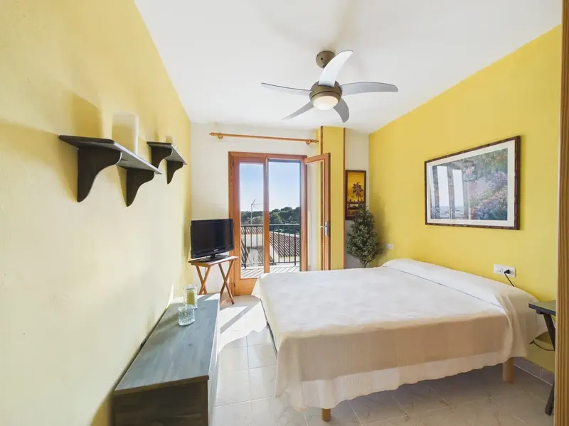 Two-bedroom apartment in Porto Colom with large terrace and parking space - TEMPORARY CONTRACT FROM MID-SEPTEMBER — photo 8