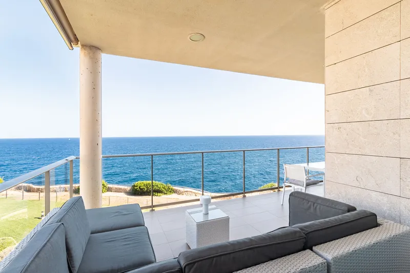 Apartment with 2 bedrooms and stunning sea views in Cala Figuera — photo 3