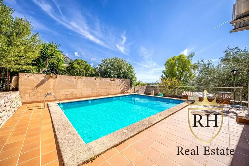 Unique opportunity to create your dream home! This spacious house or chalet of 300 square meters offers ample space for the whole family — photo 7