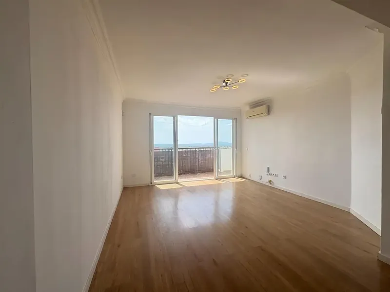 Penthouse apartment of about 93 m2 in Inca, near Av. Reyes — photo 4