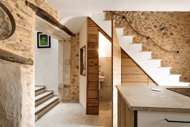 Elegant Spanish Townhouse with Pool in Mallorca — photo 10