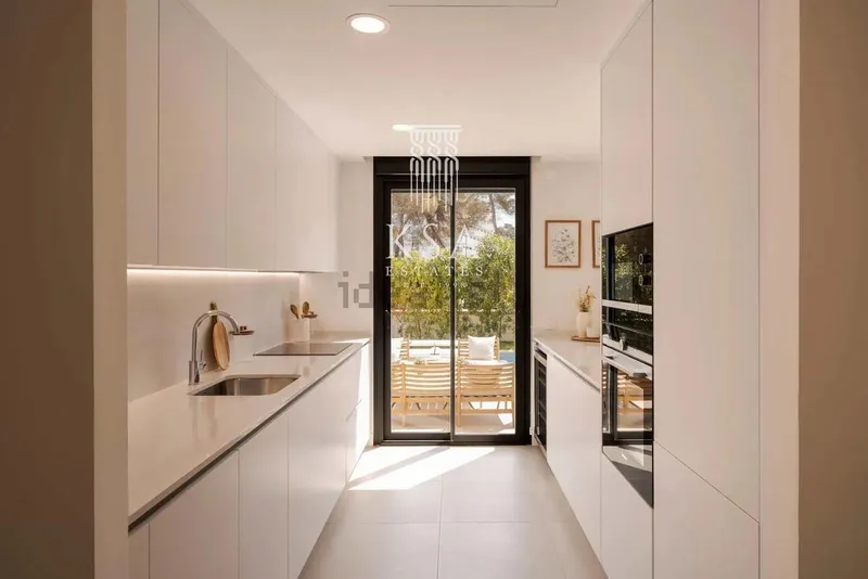 House — photo 7