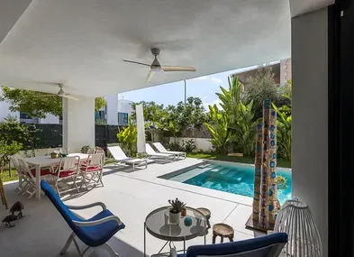 Newly built independent house with pool — photo 2