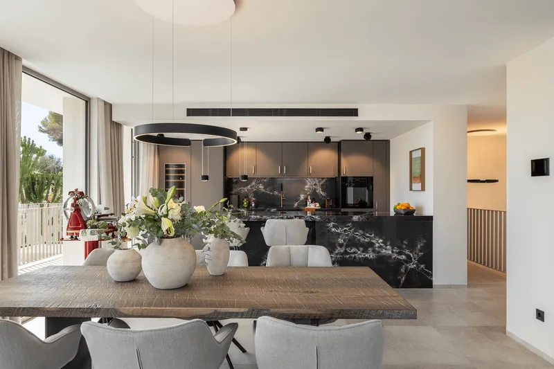 Mediterranean style villa in Palmanova — photo 6