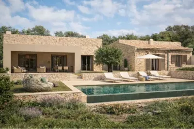 Land with license to build with open views in Sant Llorenç — photo 1