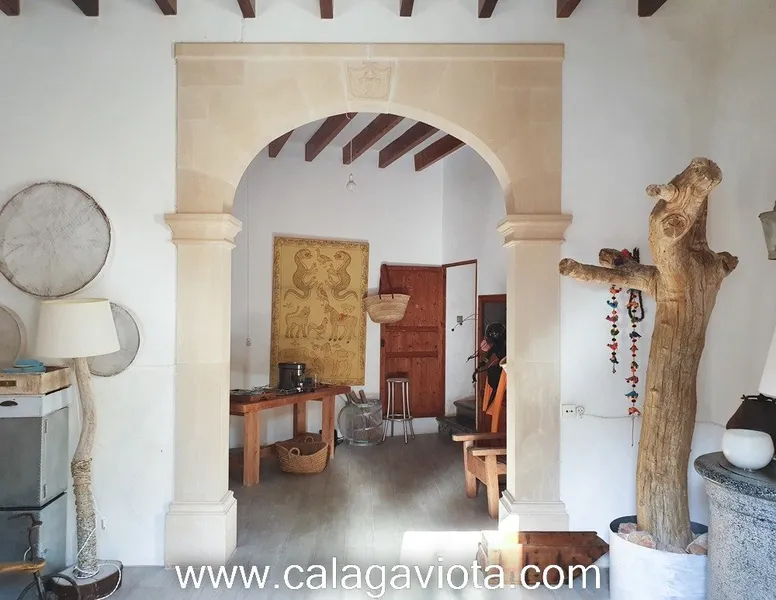 Village house — photo 3