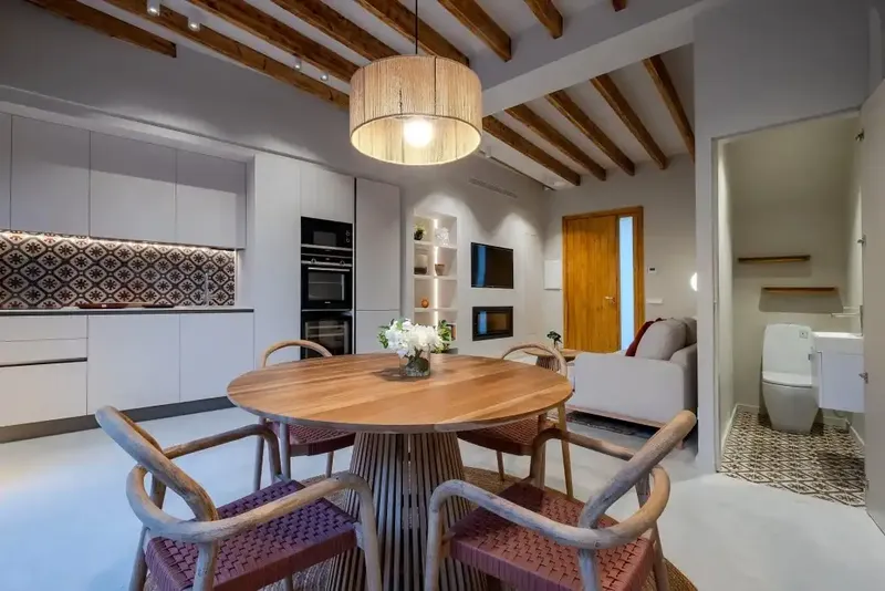 Elegant townhouse beautifully renovated with top-quality materials for sale in the historic center — photo 6
