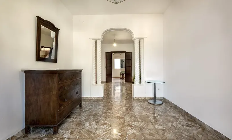 4-bedroom house in Son Ferriol — photo 1