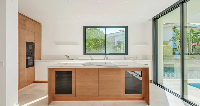 Newly built villa with great sea views in Costa d'en Blanes, Mallorca — photo 11
