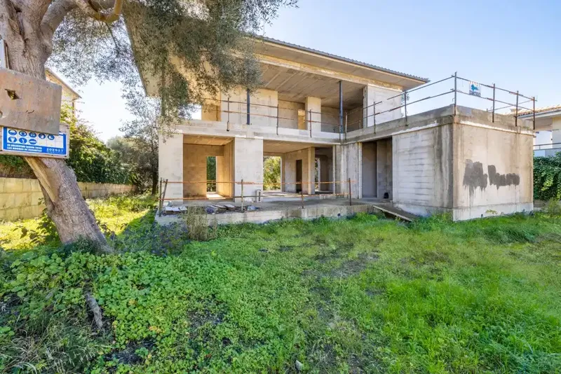 Fantastic detached villa for sale in Alcudia, an excellent investment opportunity thanks to its magnificent sea views — photo 2