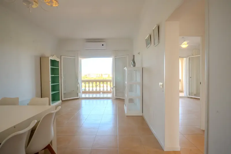 Exclusive 3-bedroom apartment with large terrace in Residencial Sant Lluc – Sa Torre — photo 6