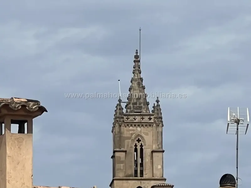 In the center of the island, 16 minutes from the beach and 25 from Palma, in a village with a wide variety of restaurants, residents all year round — photo 10