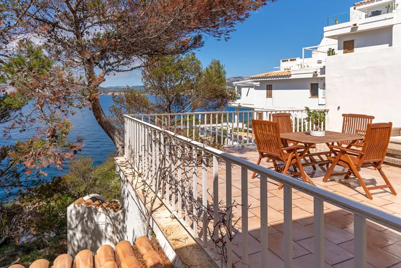 Penthouse in Santa Ponsa - spacious terrace with sea views — photo 10