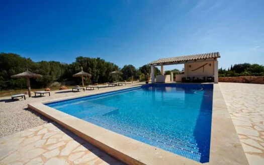 Finca in Es Llombards – with ETV license and 14,100 m² plot — photo 10