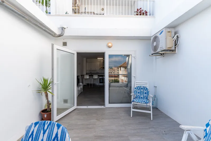Bright Studio Apartment with Spacious Terrace in El Terreno — photo 6