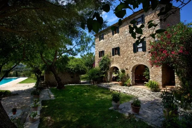 Glorious Mallorcan country finca with large estate for sale in Artá, Mallorca — photo 2