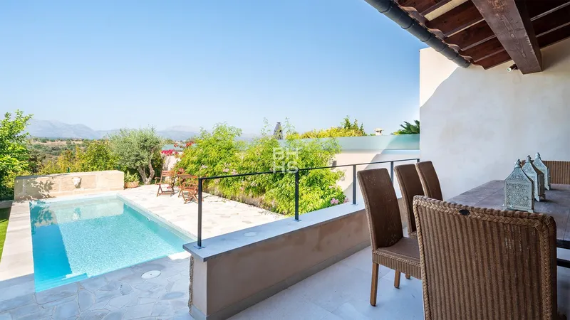Village/town house for sale in Llubí — photo 2