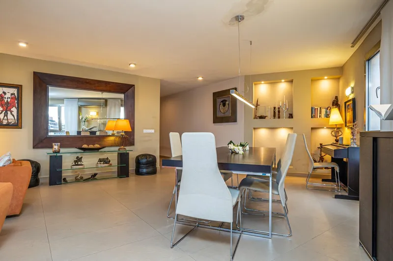 Spectacular flat with lift and parking in the centre of Palma – Avenidas area — photo 10