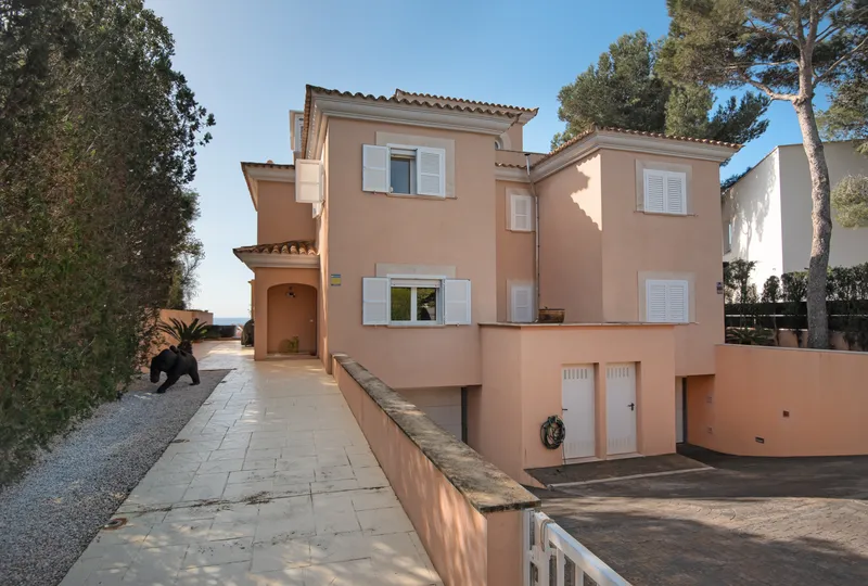 Fabulous villa overlooking the sea, urbanization Puig de Rós, Mallorca. — photo 6