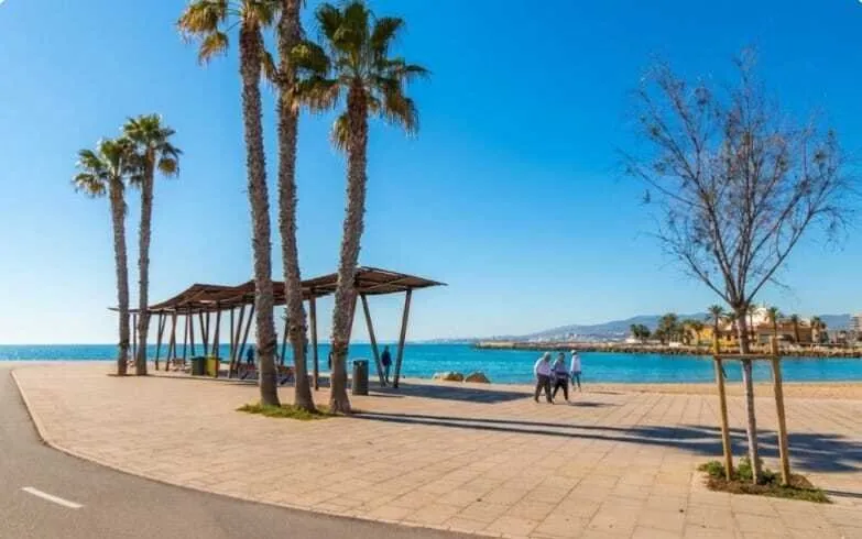 85m² premises with bar license, kitchen and near the beach for sale — photo 6