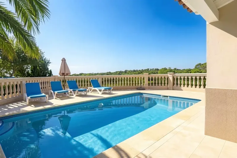 This exceptional villa in a privileged location in Cala Pi combines Mediterranean luxury, absolute privacy and a coveted holiday rental license — photo 8
