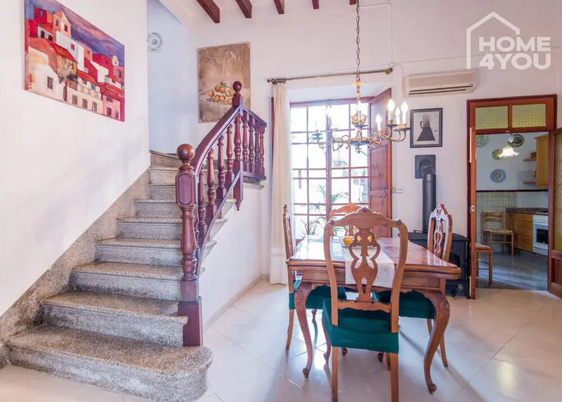 190m² manor house with 6 bedrooms, 2 bathrooms and terrace for sale — photo 6