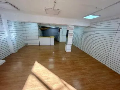 Business Premise - Llucmajor (S'Arenal), Built Surface 112m², Terrace Size 11m² — photo 1