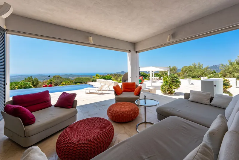 Southwest-facing villa ensemble: peace, privacy and stunning sea and panoramic views — photo 6