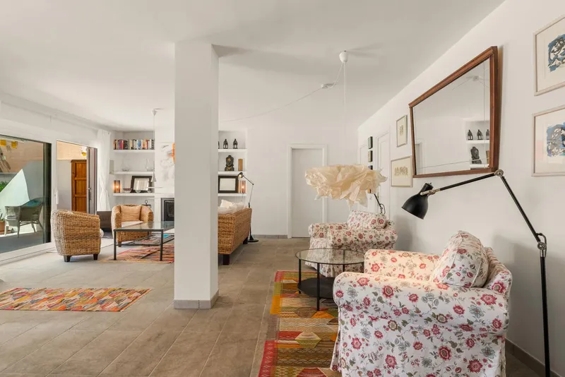 Spacious and Comfortable Double Apartment in Camp de Mar — photo 8