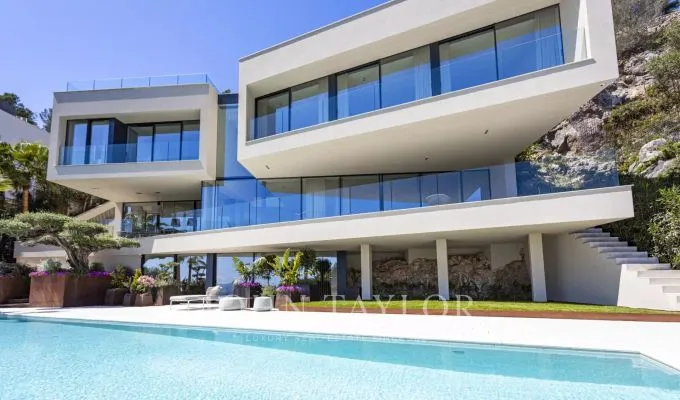 Villa for sale in Palma de Mallorca — photo 1