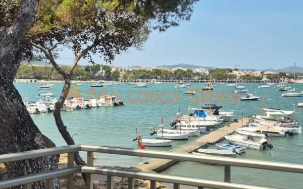 Charming Apartment on the First Line of Portocolom — photo 11