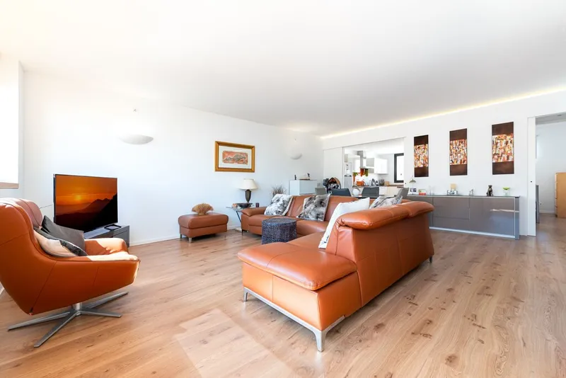 Close to all amenities apartment for sale in Pollença Pueblo with mountain view and roof terrace — photo 4