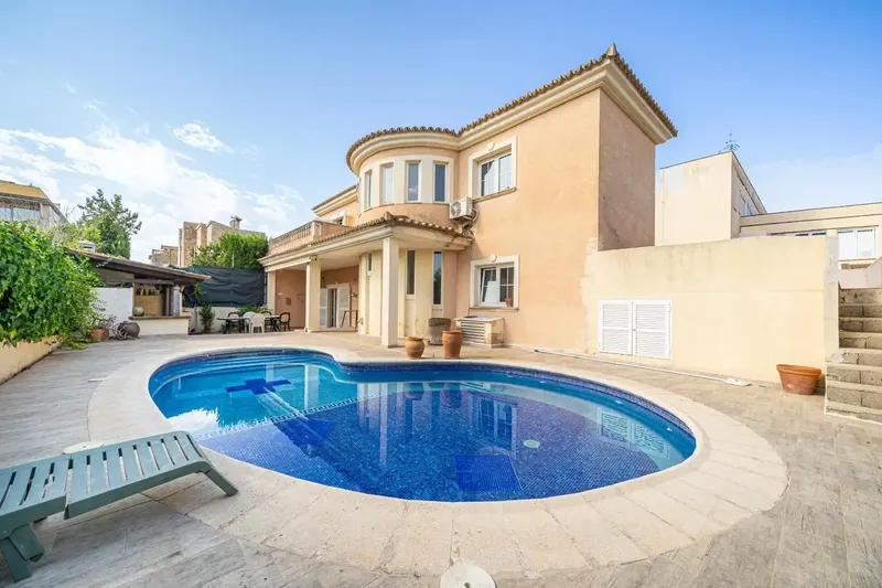En una de las zonas residenciales más demandadas del municipio de Llucmajor, presentamos esta magnífica vivienda unifamiliar situada en Sa T — photo 2