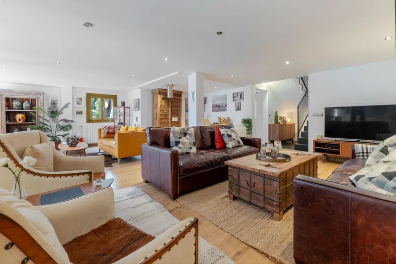 Villa in Calvià for sale with private pool, 1,081 m² plot, double garage and lots of privacy — photo 8