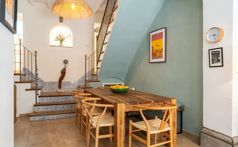 Renovated townhouse with panoramic roof terrace in ... — photo 8