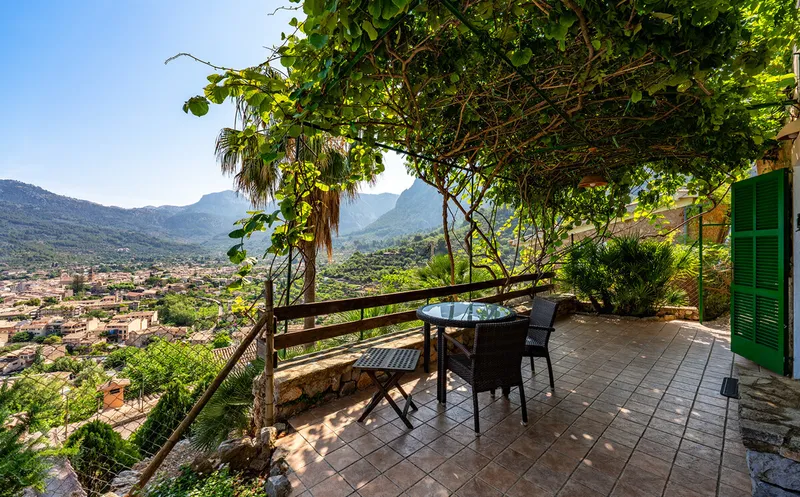 Spectacular finca with pool and guest houses in Sóller — photo 8