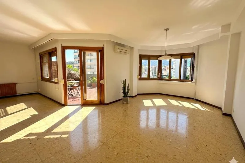 Penthouse with Exceptional Potential in a Prime Location of Palma — photo 2
