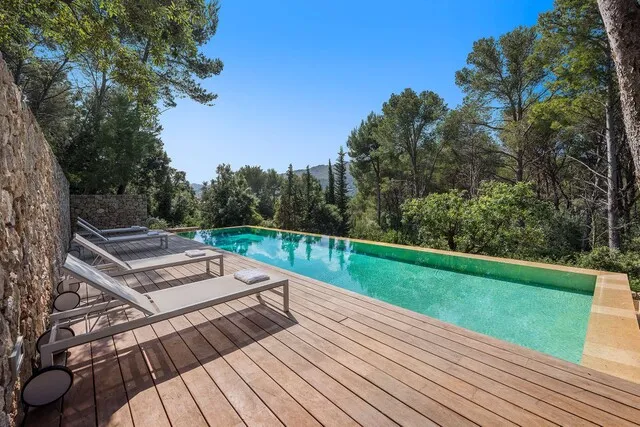 Modern villa with holiday license for sale in Puerto Pollensa, North Mallorca — photo 8