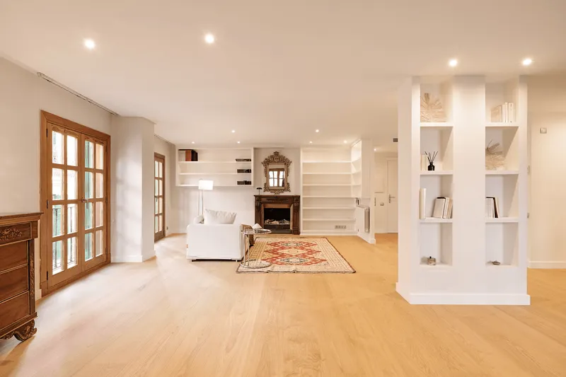 Stylish apartment in the old town of Palma — photo 1