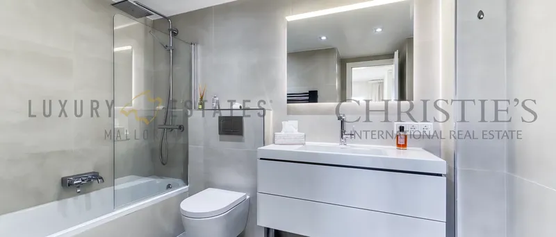 Renovated apartment in Puerto Portals with sea views in Silverpoint — photo 8