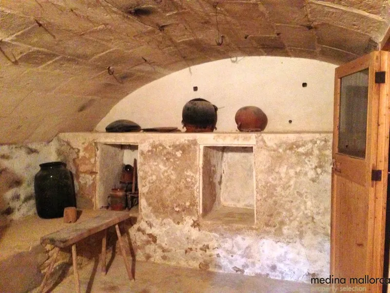 Rustic finca in Llucmajor — photo 7