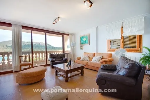 Cala Mesquida, beautiful villa on the front line in Cala Mesquida with holiday rental license for 12 people — photo 5